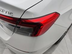 Honda Civic 240TURBO CVT Dynamic Edition - ფოტო 5