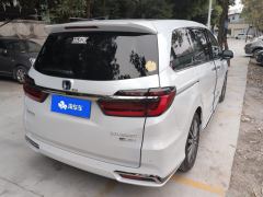 Honda Odyssey 2.0L Sharp Luxury Edition 7-seater - ფოტო 2