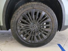 Exeed Lingyun 300T Dual Clutch Two-Wheel Drive Planetary Edition - ფოტო 6