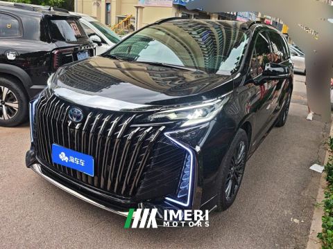 2023 Toyota Sienna Dual-Engine 2.5L Comfort Edition