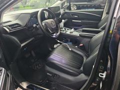 Toyota Sienna Dual-Engine 2.5L Comfort Edition - ფოტო 14