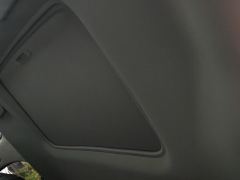 Toyota Sienna Dual-Engine 2.5L Comfort Edition - ფოტო 15