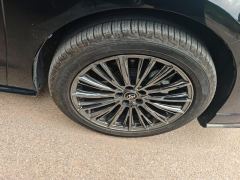 Toyota Sienna Dual-Engine 2.5L Comfort Edition - ფოტო 6