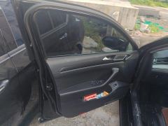 Volkswagen Magotan 330TSI 30th Anniversary Edition - ფოტო 12
