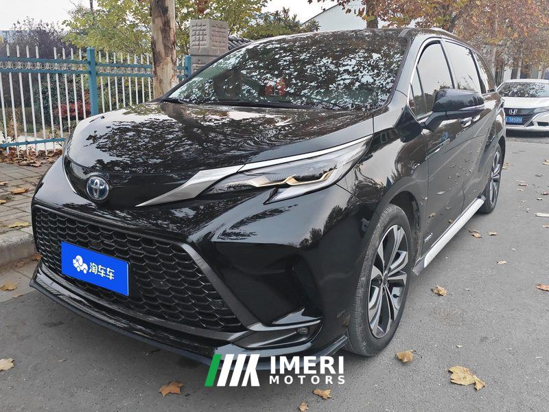 Toyota Gravia Hybrid 2.5L Honorable PLUS Edition