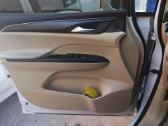 Buick GL8 ES Luxury Edition 2.0T Flagship 7-seater - photo 12