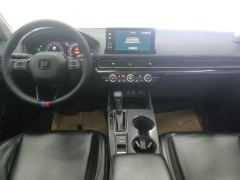 Honda Civic 240TURBO CVT Dynamic Edition - ფოტო 16