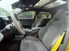 Lynk & Co 03 2.0T Automatic Wind Control Edition - ფოტო 14