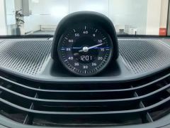 Porsche Taycan - ფოტო 11