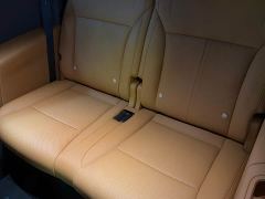 Li Auto i8 Standard Edition - ფოტო 10