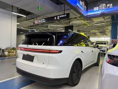 Li Auto i8 Standard Edition - ფოტო 6