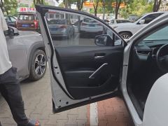 Toyota Frontlander 2.0L Luxury Edition - photo 12
