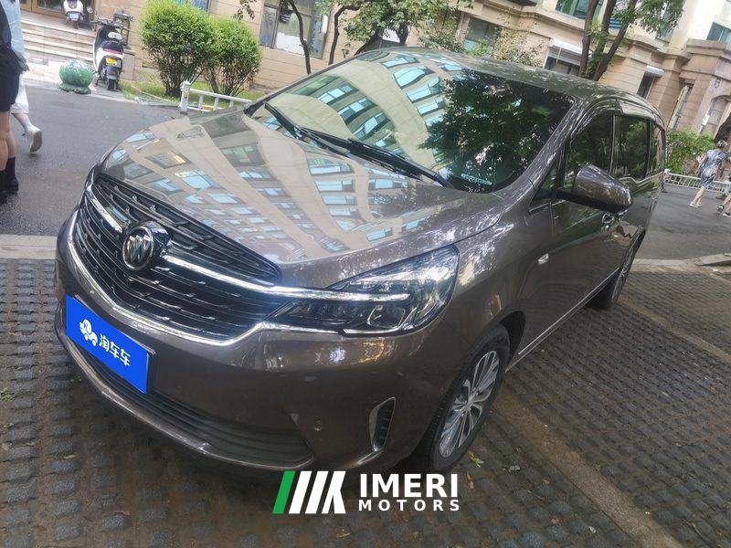 Buick GL8 Land Business Class 652T Smart Premium Edition