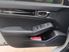 Honda Civic 240TURBO CVT Combustion Edition - фото 12