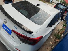 Honda Civic 240TURBO CVT Combustion Edition - фото 2