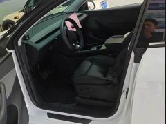 Tesla Model Y Rear-Wheel Drive - ფოტო 5