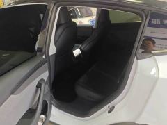 Tesla Model Y Rear-Wheel Drive - ფოტო 6