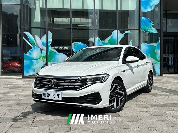 Volkswagen Sagitar 300TSI DSG Excellence Edition
