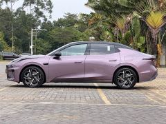 Lynk & Co 07 EM-P 126 Extended Range Ultra H7 - ფოტო 5