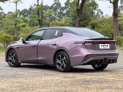 Lynk & Co 07 EM-P 126 Extended Range Ultra H7 - ფოტო 6