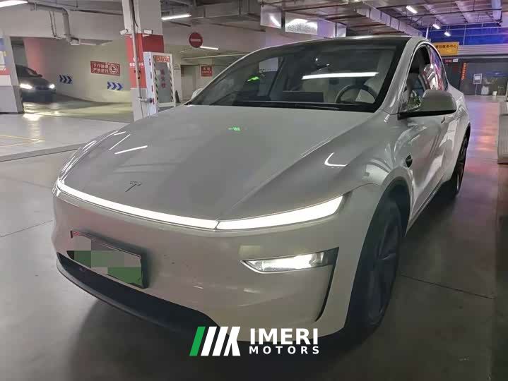 Tesla Model Y Facelift Long Range All-Wheel Drive