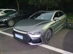BYD Han DM-i 1.5T 121km Luxury Edition - фото 1