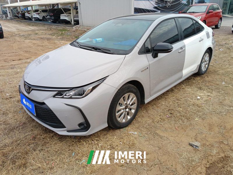 Toyota Corolla Dual-Engine 1.8L Pioneer Edition