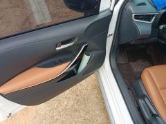 Toyota Corolla Dual-Engine 1.8L Pioneer Edition - photo 12