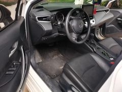 Toyota Corolla Dual-Engine 1.8L E-CVT Elite Edition - ფოტო 14