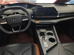 Changan UNI-V 1.5T Premium - ფოტო 16