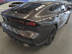 Changan UNI-V 1.5T Premium - ფოტო 2