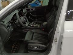 Audi A4L 40 TFSI Luxury Dynamic - ფოტო 14