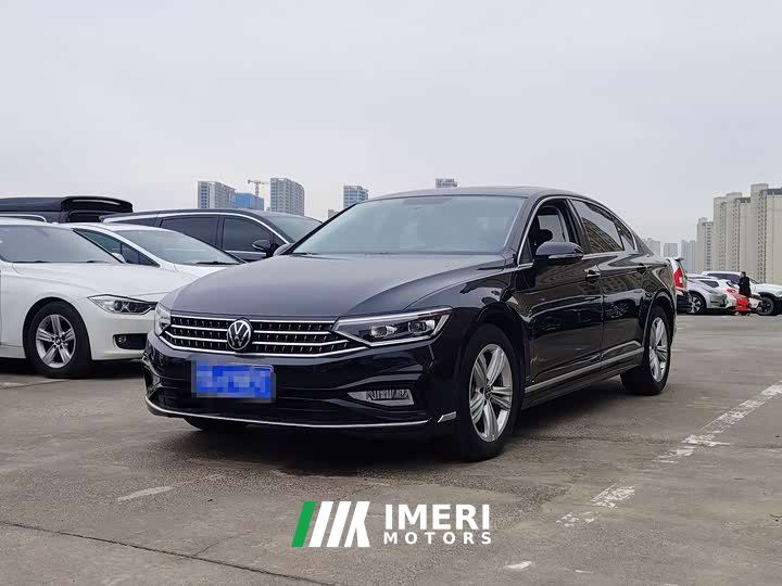 Volkswagen Magotan 2 Million Units Anniversary Edition 280TSI DSG Comfort