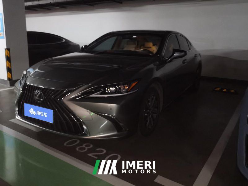 Lexus ES 200 Excellence Edition - ავტომობილი ჩინეთიდან