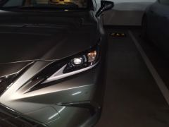 Lexus ES 200 Excellence Edition - ფოტო 4