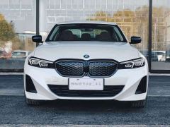 BMW i3 eDrive 40 L Midnight Edition Package - ფოტო 2