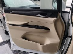 Buick GL8 ES 2.0T Deluxe Version- Edition 7 - ფოტო 12