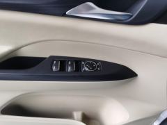 Buick GL8 ES 2.0T Deluxe Version- Edition 7 - ფოტო 13