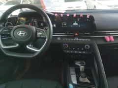 Hyundai Elantra 1.5L CVT Prestige Edition - photo 16