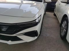 Hyundai Elantra 1.5L CVT Prestige Edition - photo 4