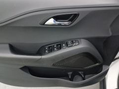 Hyundai ix35 2.0L Automatic 2WD Leading Edition GLS - ფოტო 13