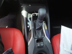 Toyota Corolla Dual-Engine 1.8L E-CVT Elite Edition - ფოტო 19
