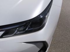 Toyota Corolla Dual-Engine 1.8L E-CVT Elite Edition - ფოტო 4