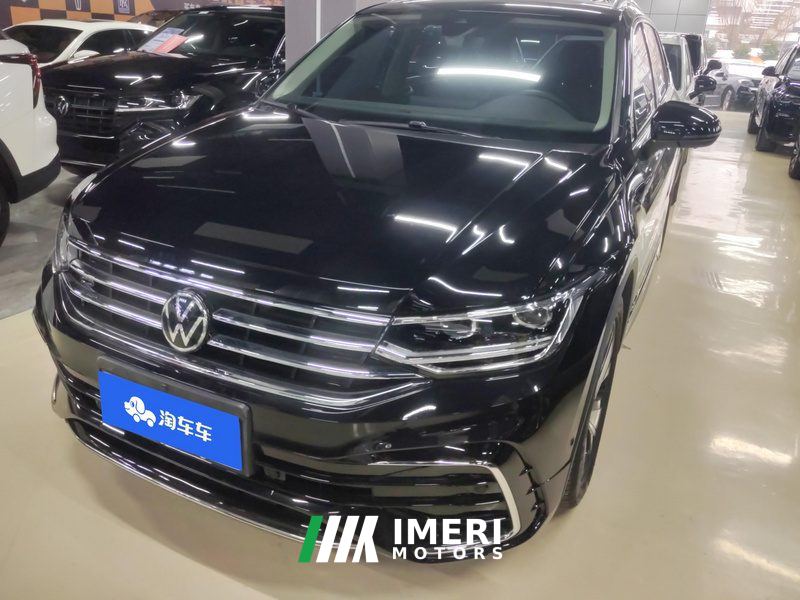 Volkswagen Tiguan L Facelift 330TSI 2WD R-Line Beyond Luxury Edition 5-seater