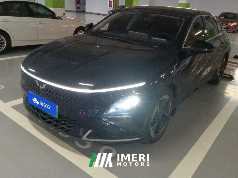 Wuling Starlight Plug-in Hybrid 1.5L 150km Advanced - car from China