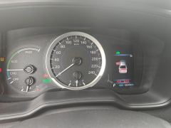 Toyota Corolla Dual-Engine 1.8L E-CVT Pioneer Edition - photo 20