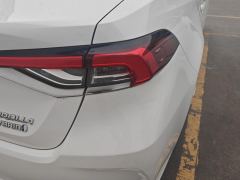 Toyota Corolla Dual-Engine 1.8L E-CVT Pioneer Edition - photo 5
