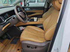 Denza D9 DM-i 1040 Premium - ფოტო 14