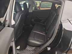 Tesla Model Y Rear-Wheel Drive - ფოტო 16