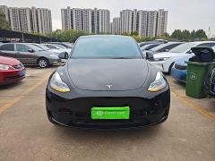 Tesla Model Y Rear-Wheel Drive - ფოტო 2